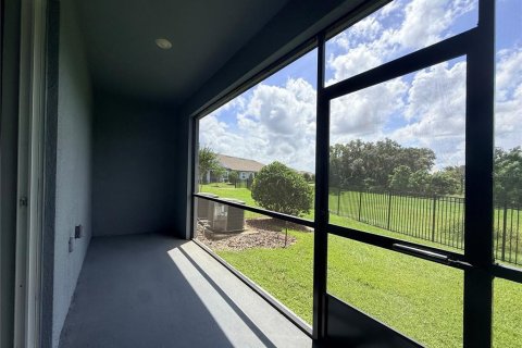 Touwnhouse à louer à Zephyrhills, Floride: 3 chambres, 154.78 m2 № 2414901 - photo 15
