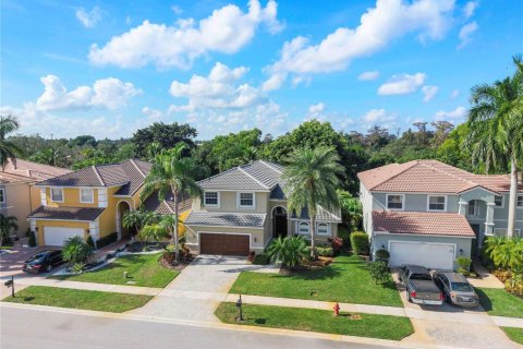 Villa ou maison à vendre à Boca Raton, Floride: 5 chambres, 281.96 m2 № 2261142 - photo 2