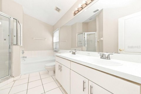 Villa ou maison à louer à Riverview, Floride: 4 chambres, 166.95 m2 № 2420524 - photo 9