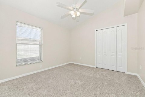 Villa ou maison à louer à Riverview, Floride: 4 chambres, 166.95 m2 № 2420524 - photo 10