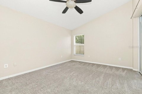Villa ou maison à louer à Riverview, Floride: 4 chambres, 166.95 m2 № 2420524 - photo 8