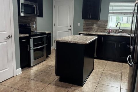 Villa ou maison à vendre à Leesburg, Floride: 4 chambres, 173.17 m2 № 2412610 - photo 8