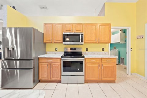 Villa ou maison à vendre à Ocala, Floride: 3 chambres, 185.8 m2 № 2391281 - photo 17