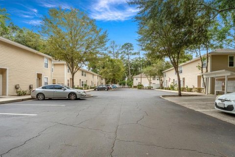 Condo in Gainesville, Florida, 2 bedrooms № 2210321 - photo 29