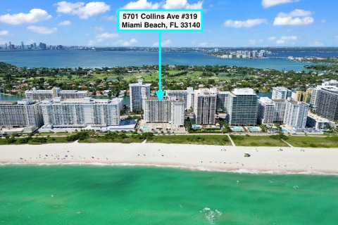 Condo in Miami Beach, Florida, 1 bedroom  № 2288765 - photo 2
