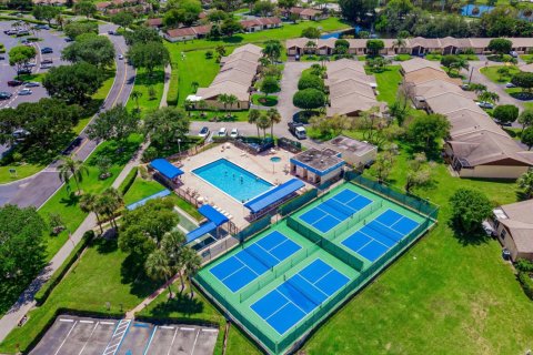 Apartment in Delray Beach, Florida 3 bedrooms, 129.41 sq.m. № 2392025 - photo 26