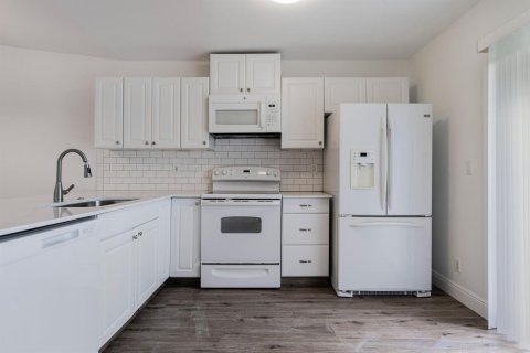 Apartment in Delray Beach, Florida 3 bedrooms, 129.41 sq.m. № 2392025 - photo 9