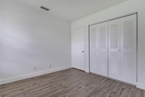 Apartment in Delray Beach, Florida 3 bedrooms, 129.41 sq.m. № 2392025 - photo 17