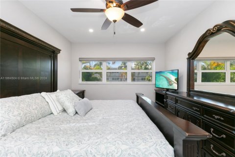 Copropriété à louer à Hallandale Beach, Floride: 2 chambres, 92.9 m2 № 1862874 - photo 18