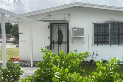 Villa ou maison à vendre à Fort Lauderdale, Floride: 3 chambres, 103.68 m2 № 1937487 - photo 5