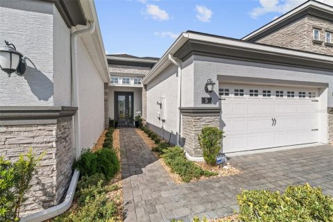 Townhouse in Ormond Beach, Florida 3 bedrooms, 193.05 sq.m. № 2198698 - photo 2