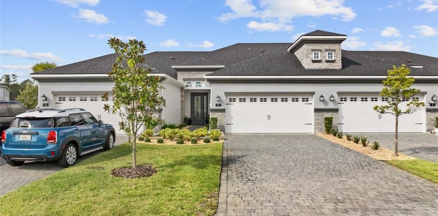 Townhouse in Ormond Beach, Florida 3 bedrooms, 193.05 sq.m. № 2198698