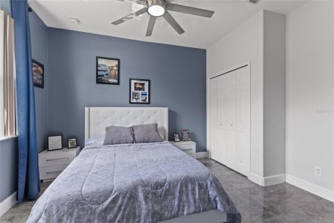 House in Lake Wales, Florida 5 bedrooms, 256.13 sq.m. № 2236560 - photo 29