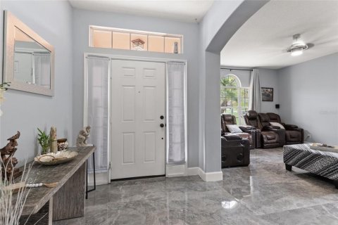 House in Lake Wales, Florida 5 bedrooms, 256.13 sq.m. № 2236560 - photo 6