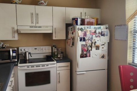 Condominio en venta en Aventura, Florida, 2 dormitorios, 101.82 m2 № 1985549 - foto 8