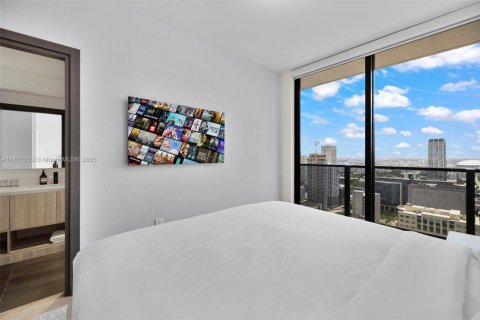Condominio en venta en Miami, Florida, 1 dormitorio, 58.16 m2 № 1821870 - foto 16