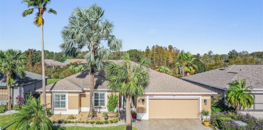 House in San Antonio, Florida 3 bedrooms, 190.08 sq.m. № 1426620