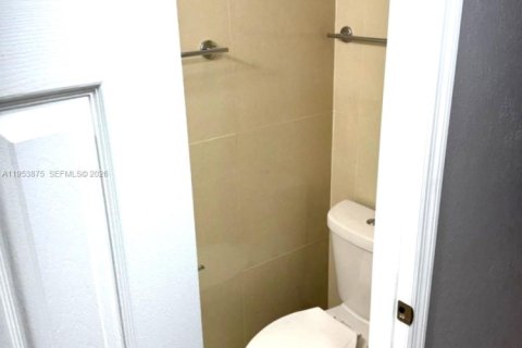 Купить кондоминиум в Хайалиа, Флорида 3 спальни, 78.69м2, № 2008946 - фото 10