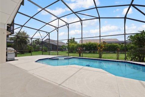 House in Kissimmee, Florida 3 bedrooms, 143.72 sq.m. № 1793366 - photo 17