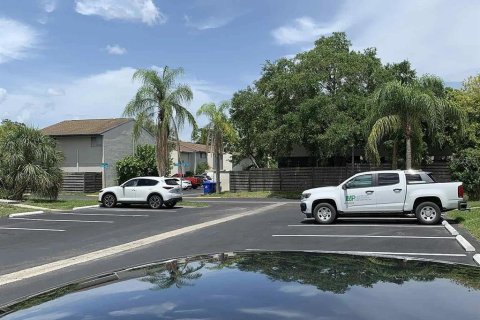 Condo in Sarasota, Florida, 3 bedrooms  № 1857779 - photo 2