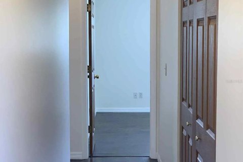Condo in Sarasota, Florida, 3 bedrooms  № 1857779 - photo 10