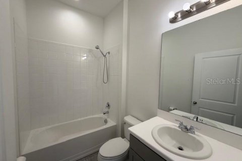 Villa ou maison à vendre à Apopka, Floride: 3 chambres, 166.48 m2 № 2237237 - photo 14