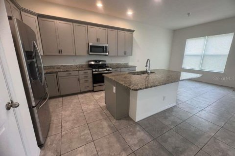 Villa ou maison à vendre à Apopka, Floride: 3 chambres, 166.48 m2 № 2237237 - photo 5