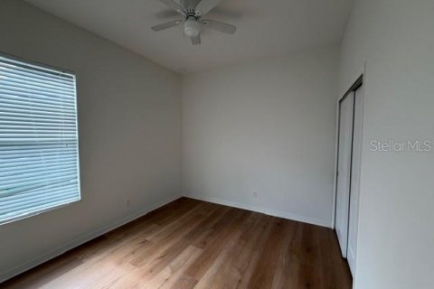 Villa ou maison à vendre à Apopka, Floride: 3 chambres, 166.48 m2 № 2237237 - photo 12