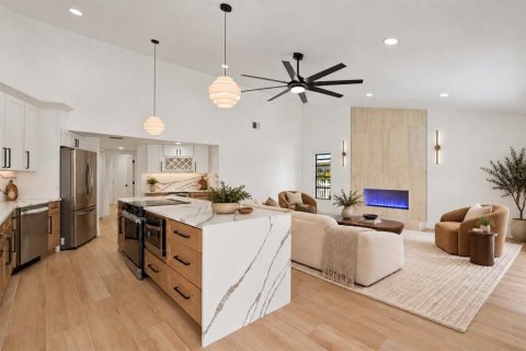 Villa ou maison à vendre à Cape Coral, Floride: 3 chambres, 195.84 m2 № 2386527 - photo 5