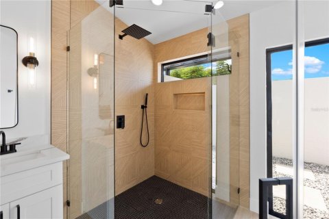 Villa ou maison à vendre à Cape Coral, Floride: 3 chambres, 195.84 m2 № 2386527 - photo 30