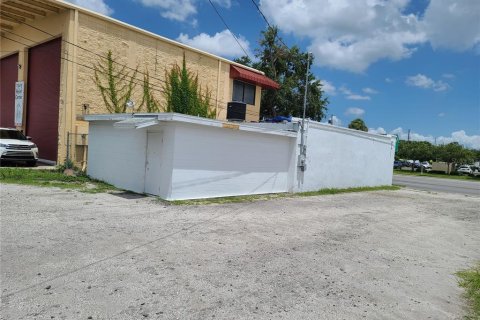 Commercial property in Pinellas Park, Florida 107.77 sq.m. № 1346970 - photo 7