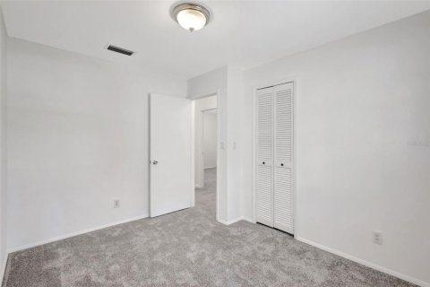House in Tampa, Florida 3 bedrooms, 98.1 sq.m. № 1749495 - photo 24