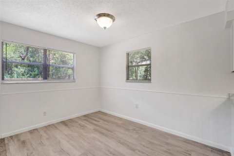 House in Tampa, Florida 3 bedrooms, 98.1 sq.m. № 1749495 - photo 14