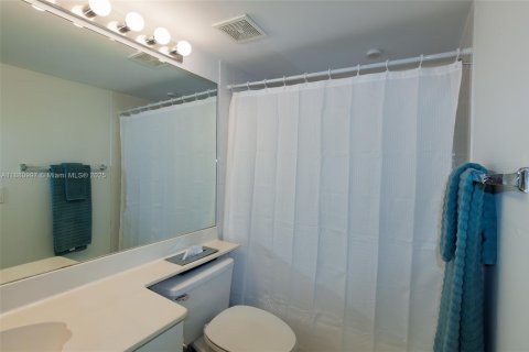 Condominio en venta en Tamarac, Florida, 2 dormitorios, 112.88 m2 № 1924863 - foto 25