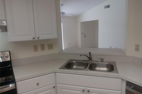 Casa en venta en Sarasota, Florida, 2 dormitorios, 95.6 m2 № 1808266 - foto 2