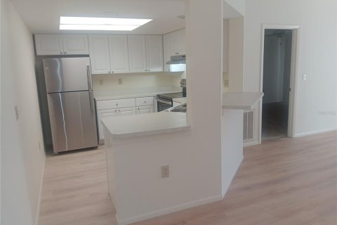 Casa en venta en Sarasota, Florida, 2 dormitorios, 95.6 m2 № 1808266 - foto 3