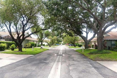 Casa en venta en Sarasota, Florida, 2 dormitorios, 95.6 m2 № 1808266 - foto 18