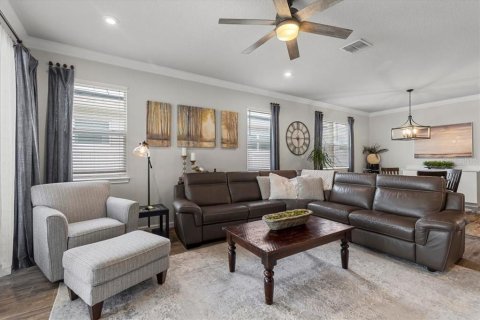 Casa en venta en Lutz, Florida, 4 dormitorios, 217.39 m2 № 1771462 - foto 26