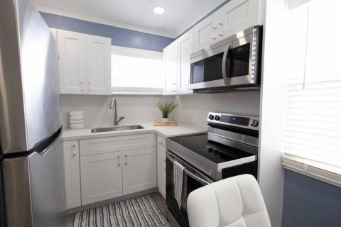 Appartement à louer à West Palm Beach, Floride: 2 chambres, 74.32 m2 № 2193814 - photo 9