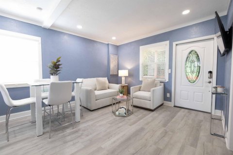 Appartement à louer à West Palm Beach, Floride: 2 chambres, 74.32 m2 № 2193814 - photo 2