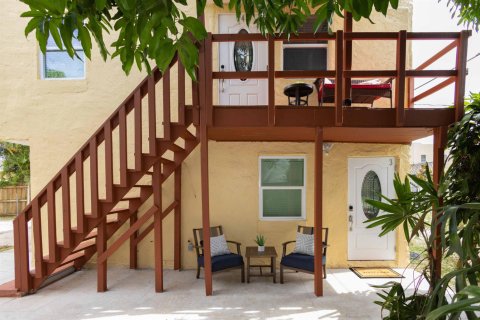 Appartement à louer à West Palm Beach, Floride: 2 chambres, 74.32 m2 № 2193814 - photo 25