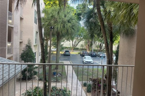 Снять в аренду кондоминиум в Дейви, Флорида 1 спальня, 59.92м2, № 2002426 - фото 19