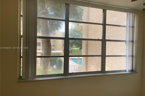 Снять в аренду кондоминиум в Дейви, Флорида 1 спальня, 59.92м2, № 2002426 - фото 15