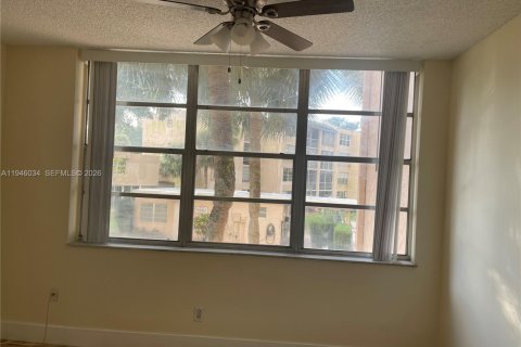 Снять в аренду кондоминиум в Дейви, Флорида 1 спальня, 59.92м2, № 2002426 - фото 16