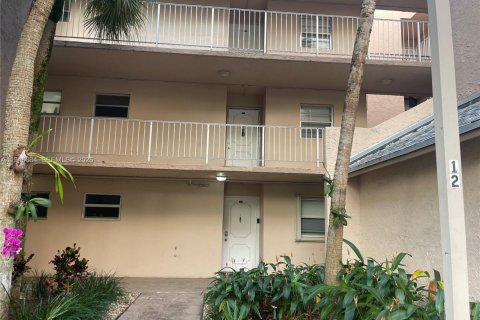 Снять в аренду кондоминиум в Дейви, Флорида 1 спальня, 59.92м2, № 2002426 - фото 2