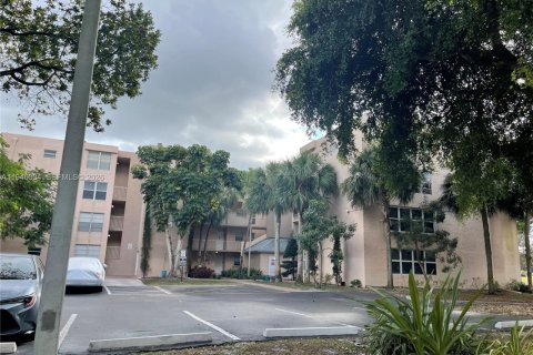 Снять в аренду кондоминиум в Дейви, Флорида 1 спальня, 59.92м2, № 2002426 - фото 27