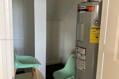 Touwnhouse à vendre à Homestead, Floride: 3 chambres, 160.81 m2 № 1998151 - photo 14