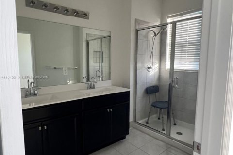 Touwnhouse à vendre à Homestead, Floride: 3 chambres, 160.81 m2 № 1998151 - photo 16