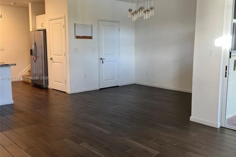 Touwnhouse à vendre à Homestead, Floride: 3 chambres, 160.81 m2 № 1998151 - photo 8