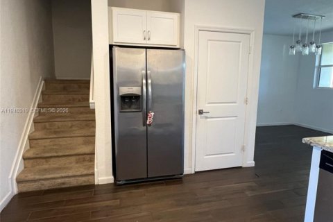 Touwnhouse à vendre à Homestead, Floride: 3 chambres, 160.81 m2 № 1998151 - photo 10